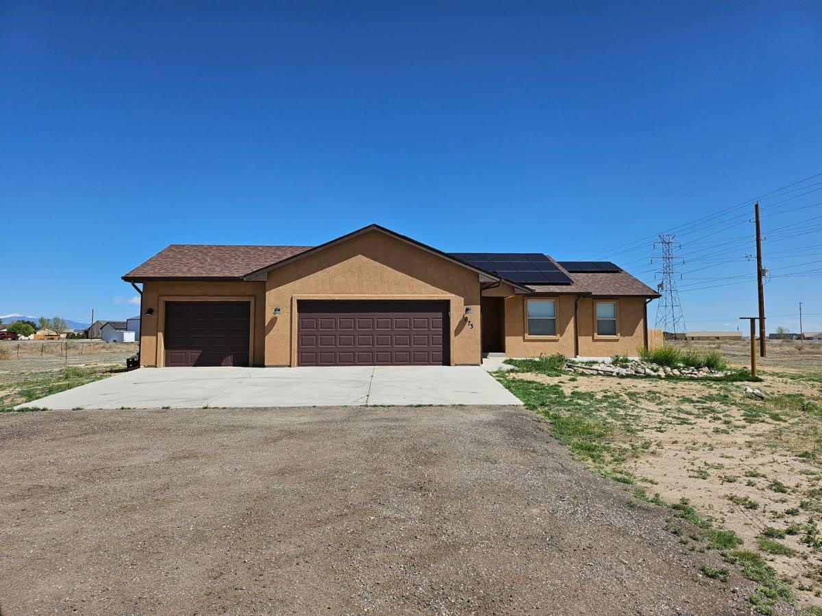 House for rent at 1073 E Platteville Blvd, Pueblo, CO 81007