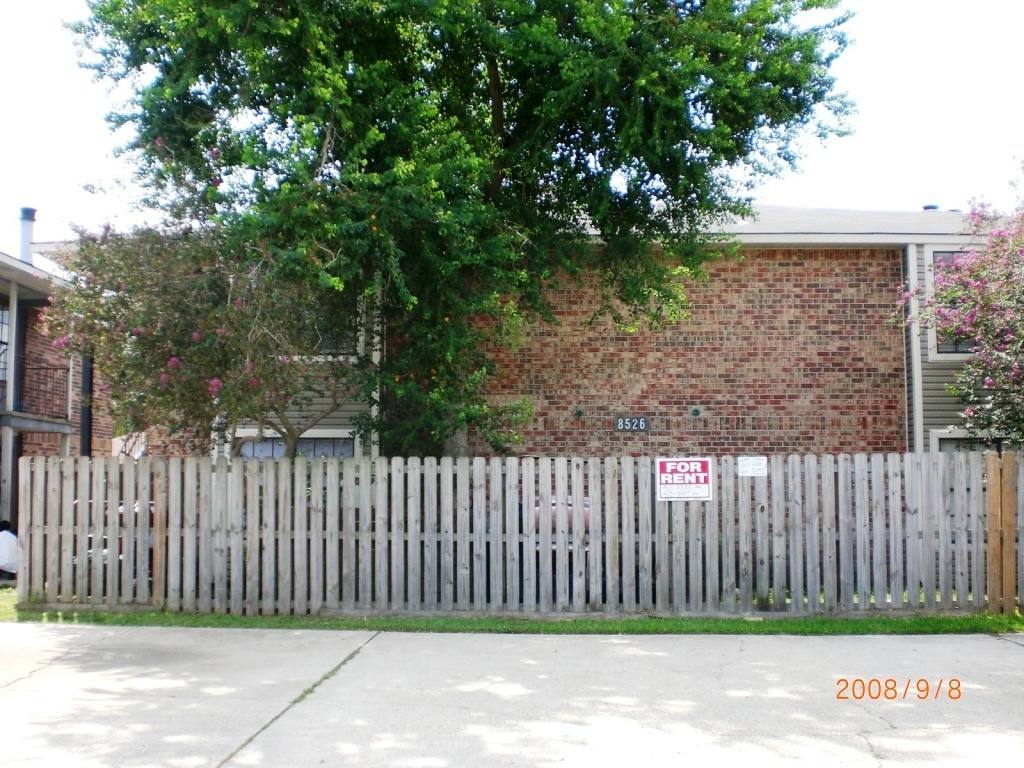 Apartment for rent at 8526 Leake Dr, Baton Rouge, LA 70820