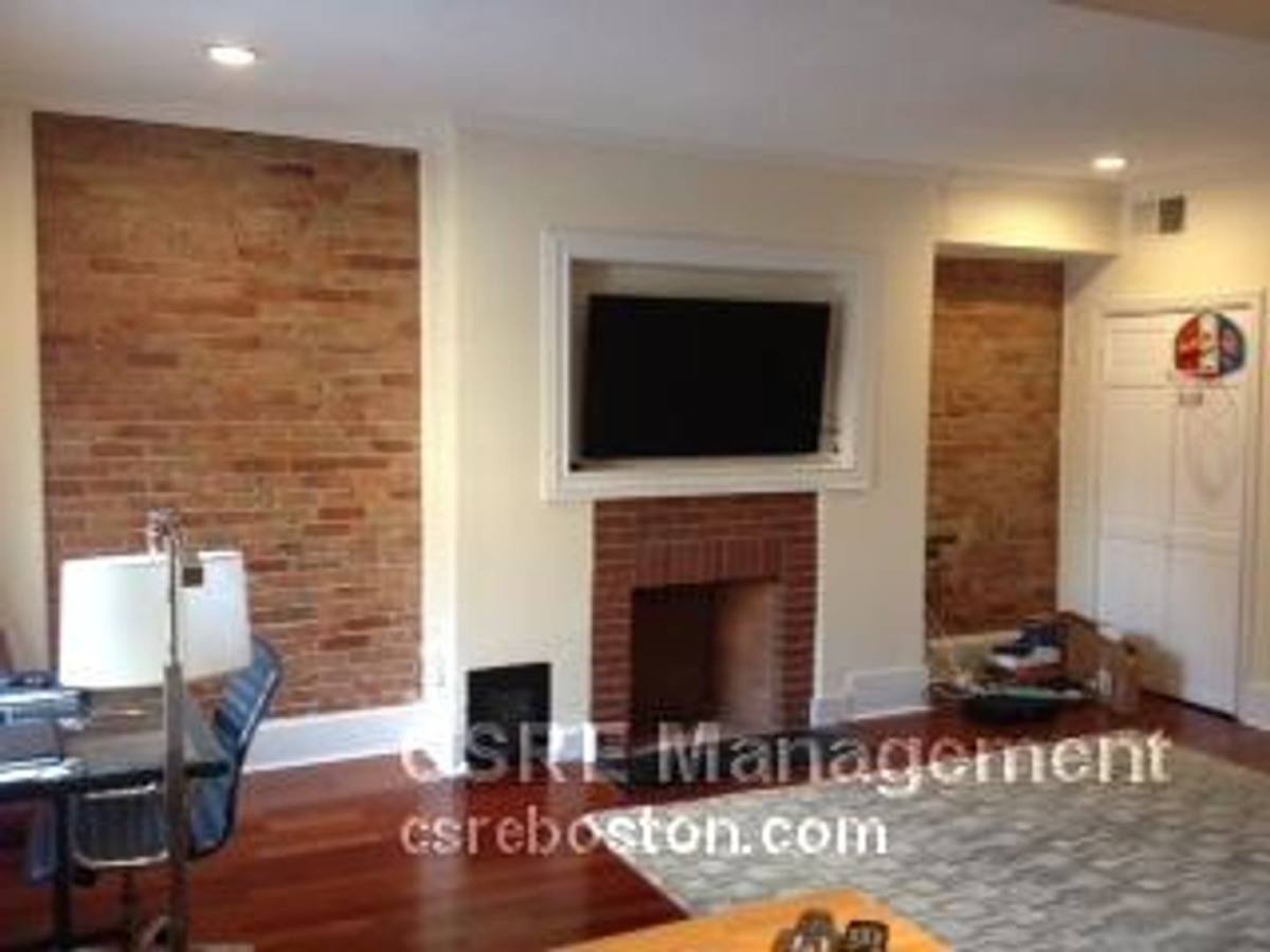 Condo for rent at 45 Hemenway #6, Boston, MA 02115