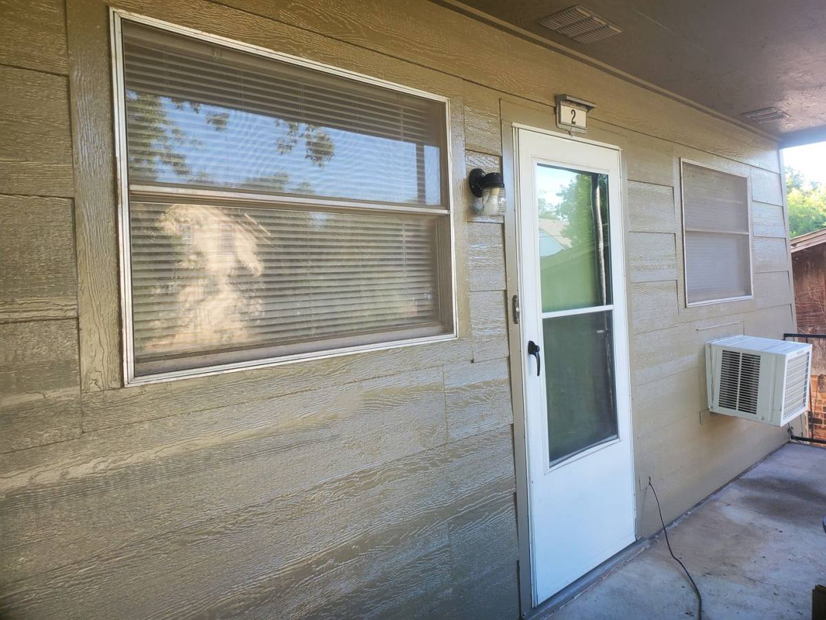 Apartment for rent at 1202 1 2 NW Lake Ave, Lawton, OK 73505