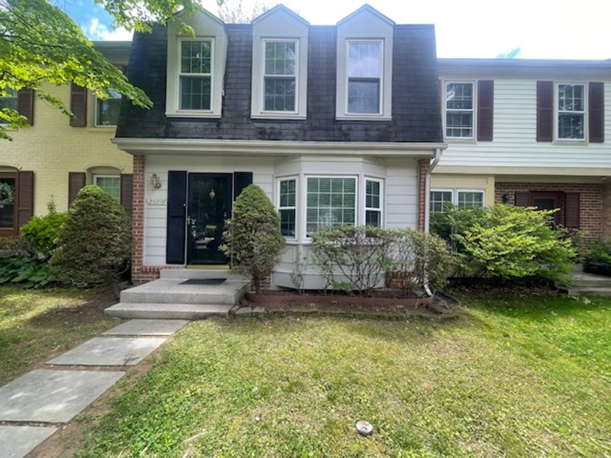 Townhouse for rent at 20219 Maple Leaf Court, Montgomery Village, MD 20886