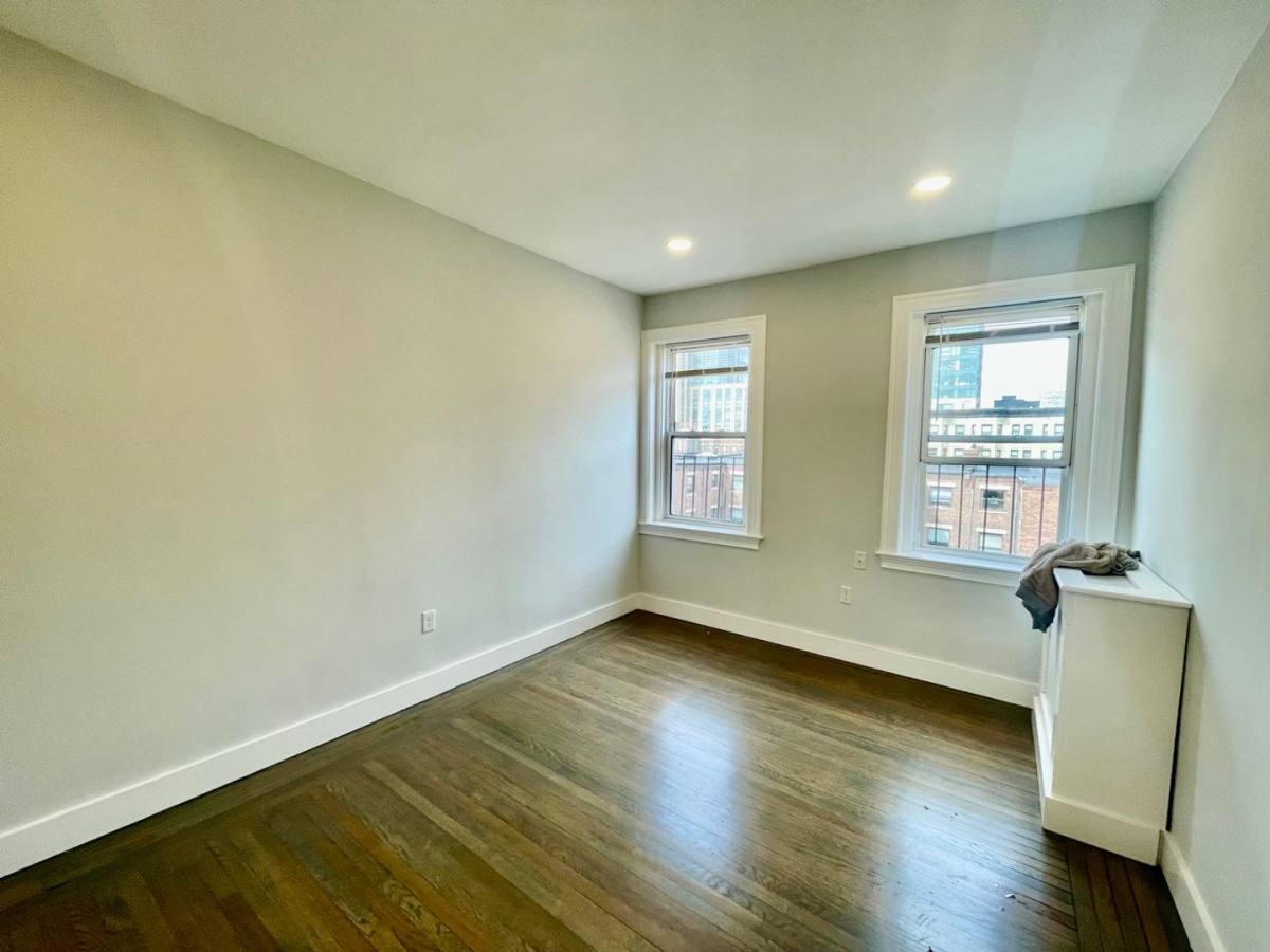 Apartment for rent at 15 Queensberry St #59, Boston, MA 02215