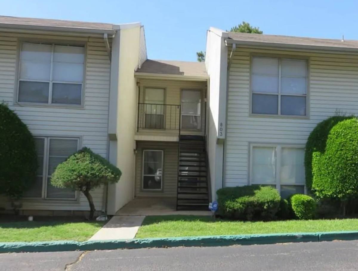 Condo for rent at 803-D Cardinal Creek, Norman, OK 73072