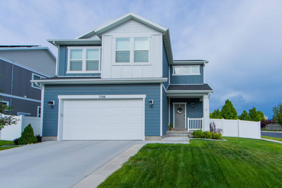 House for rent at 7788 N Willow Oak Way, Eagle Mountain, UT 84005