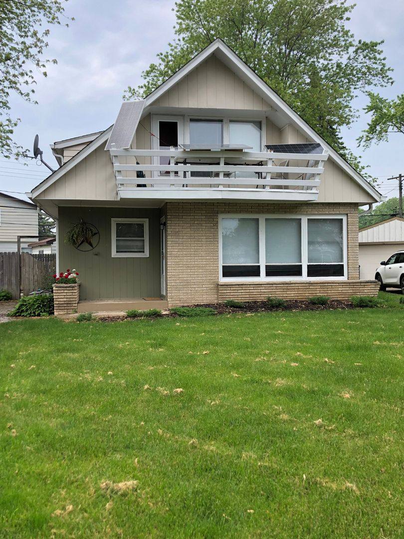 Apartment for rent at 3714 Astoria Dr, Racine, WI 53402