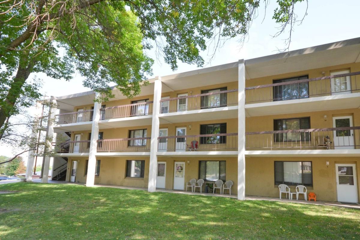 Apartment for rent at 537 Northern Hills Dr NE, Rochester, MN 55906