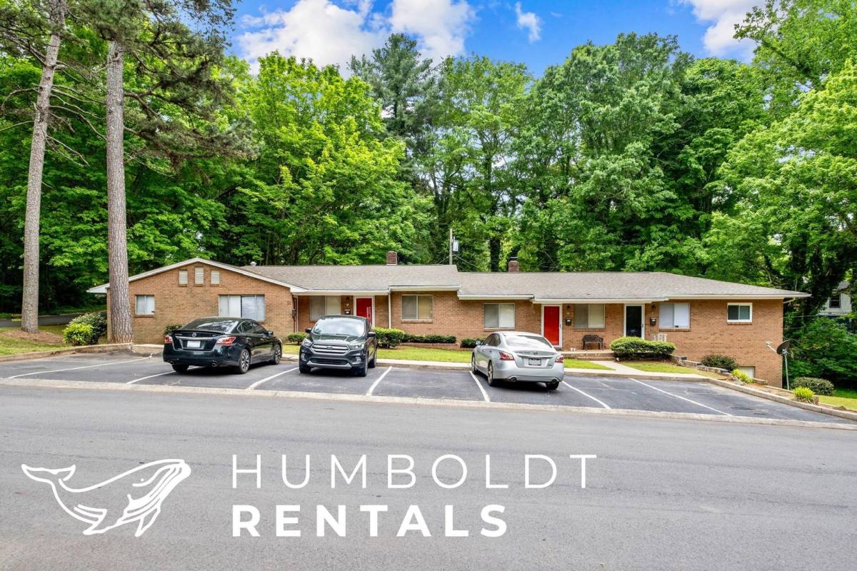 Apartment for rent at 1121-1126 Scottsdale Dr, Shelby, NC 28150