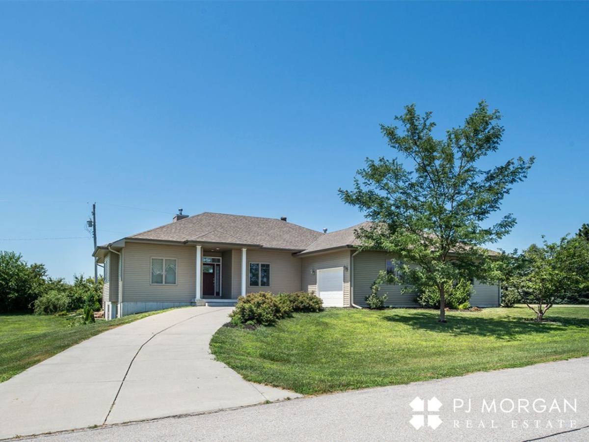 House for rent at 1617 Osage Rd, Yutan, NE 68073