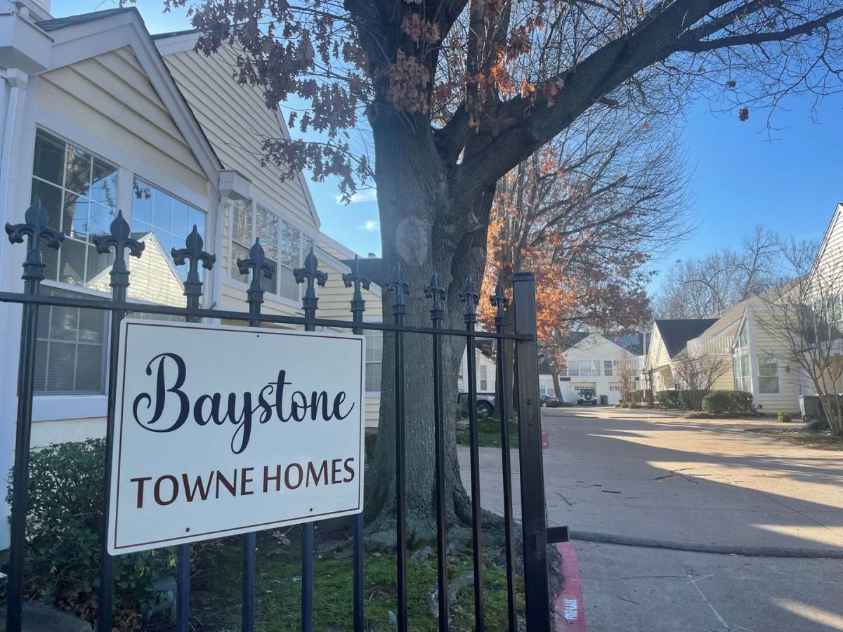 Townhouse for rent at 1338 E 58th St, Tulsa, OK 74105