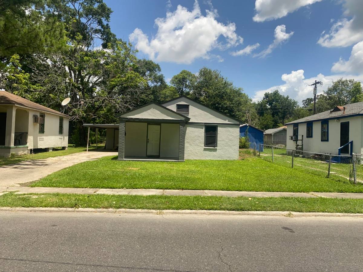 House for rent at 3939 Chippewa St, Baton Rouge, LA 70805