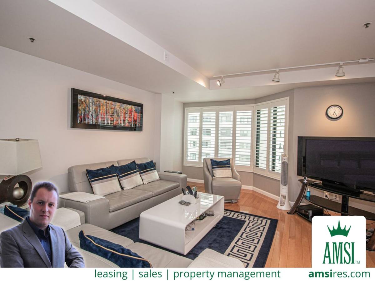 Townhouse for rent at 601 Van Ness Ave, San Francisco, CA 94102
