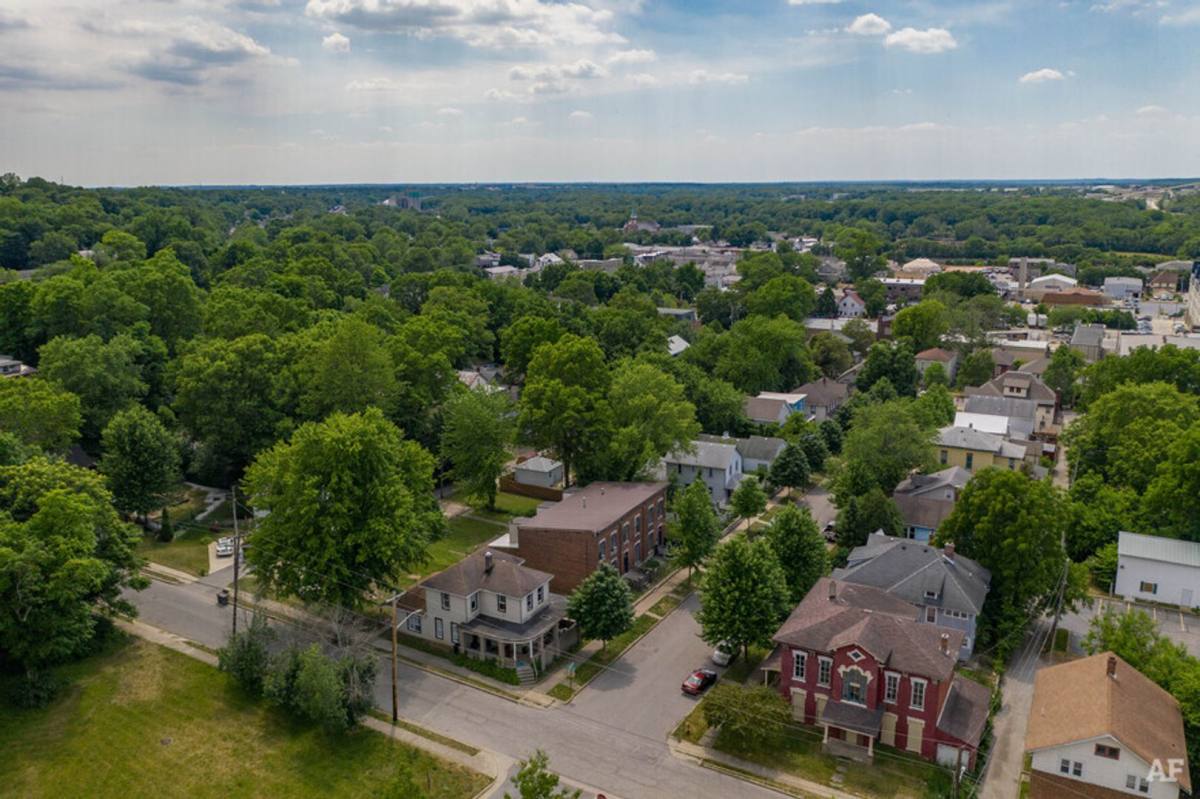 Apartment for rent at 635-639 Oregon St, Lafayette, IN 47901