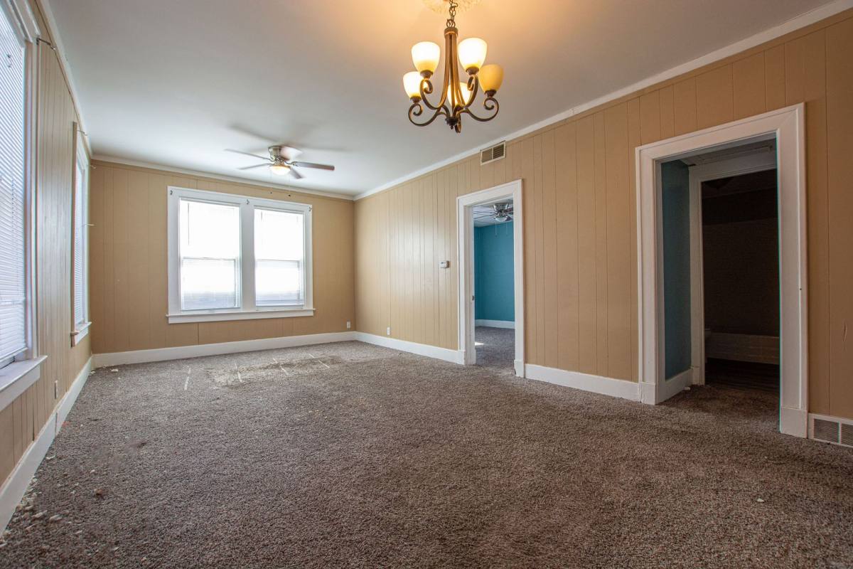 Apartment for rent at 26-26 1 2 S, Council Bluffs, IA 51501