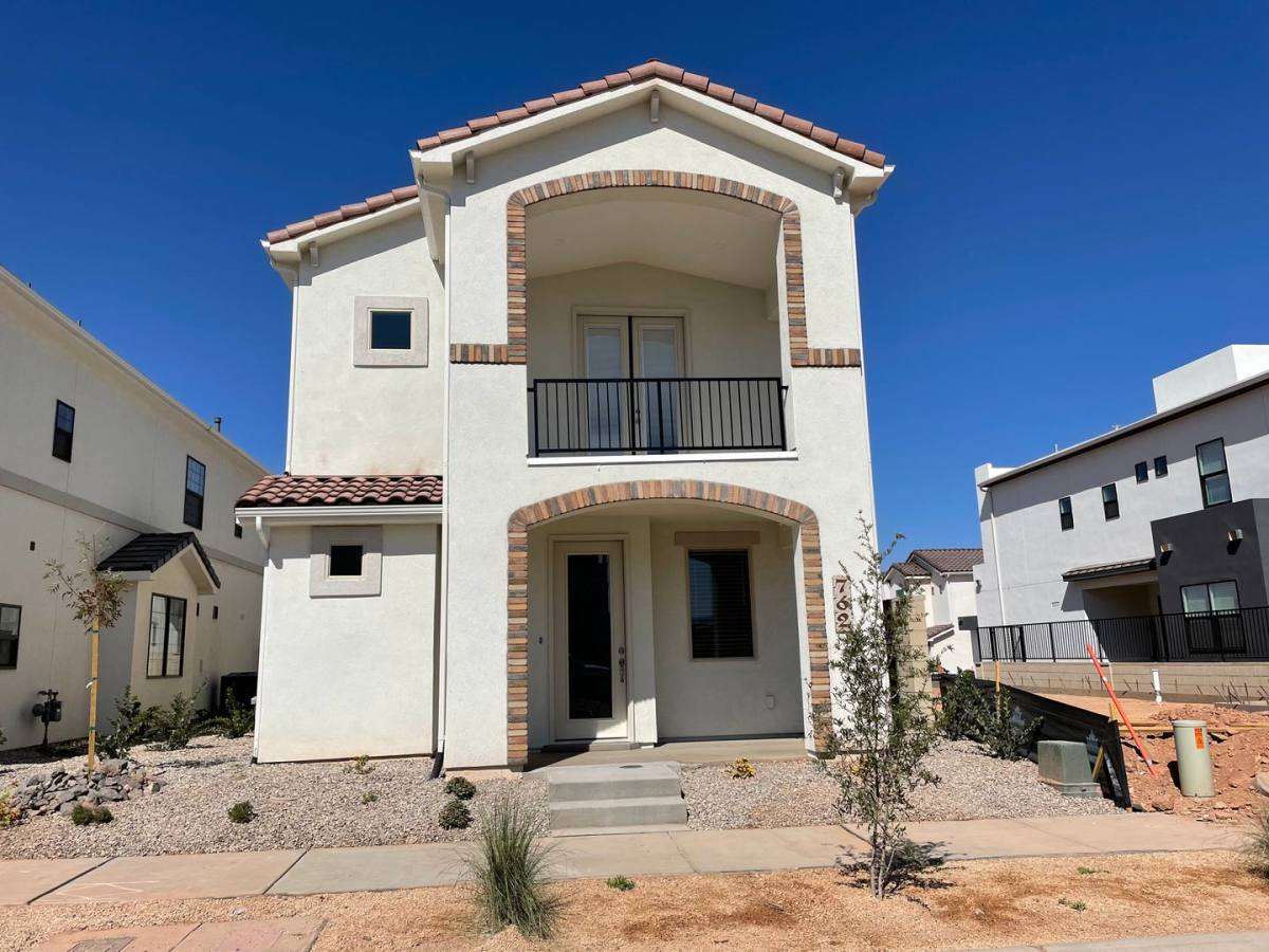 762 W Scarlet Hill Dr, Saint George, UT 84790