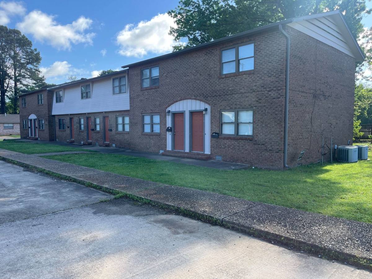 Apartment for rent at 104-116 N Cumberland, Russellville, AR 72801
