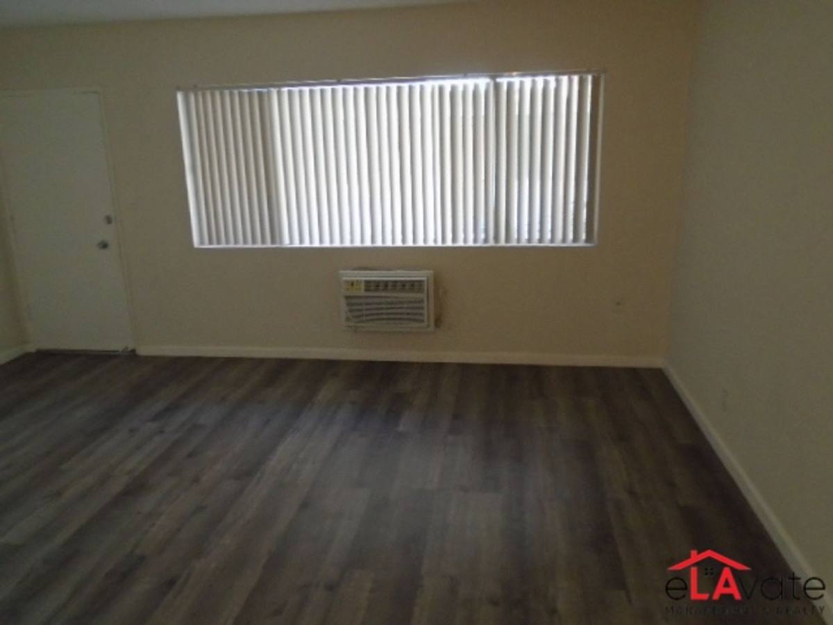 Apartment for rent at 6415 Rosemead Blvd, San Gabriel, CA 91775