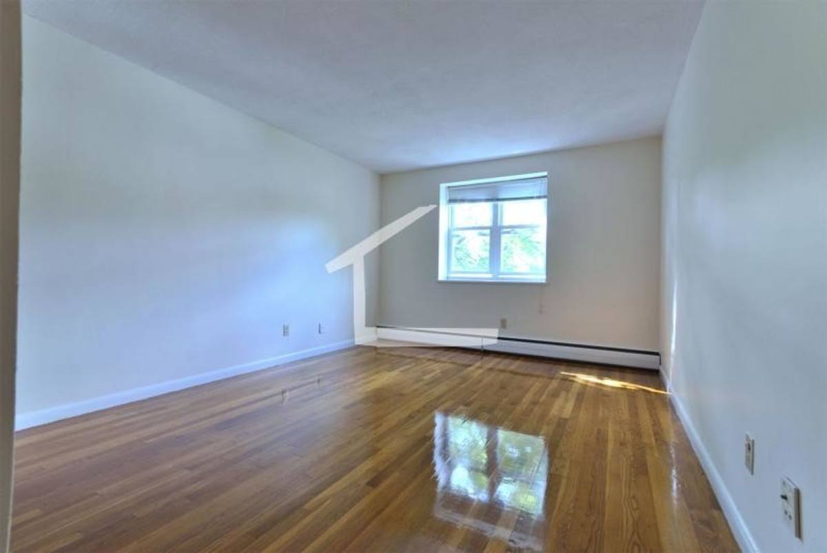 House for rent at 122 Babcock St #1001, Brookline, MA 02446