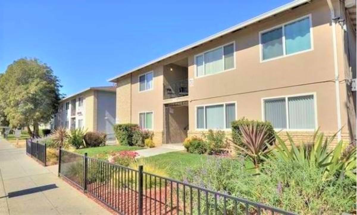 Apartment for rent at 3189 & 3201 Cadillac Dr, San Jose, CA 95117