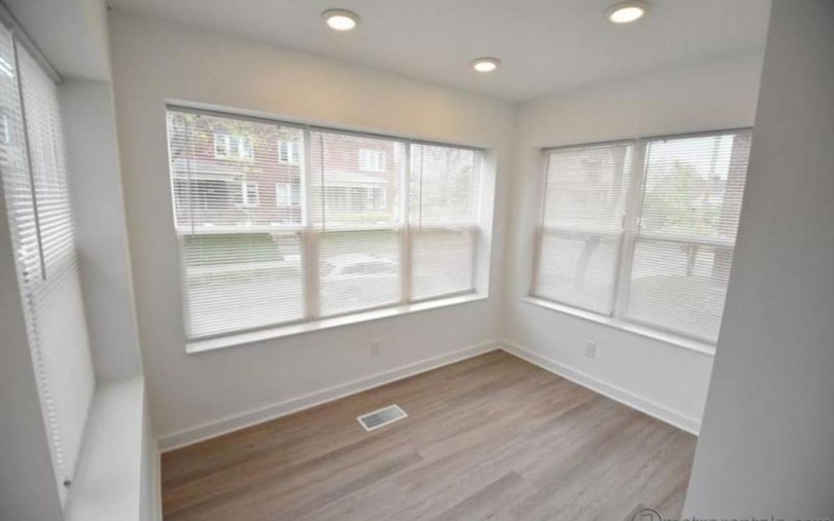 Apartment for rent at 1400 Hamlet St, Columbus, OH 43201