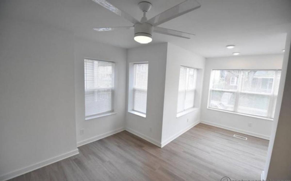 Apartment for rent at 1400 Hamlet St, Columbus, OH 43201