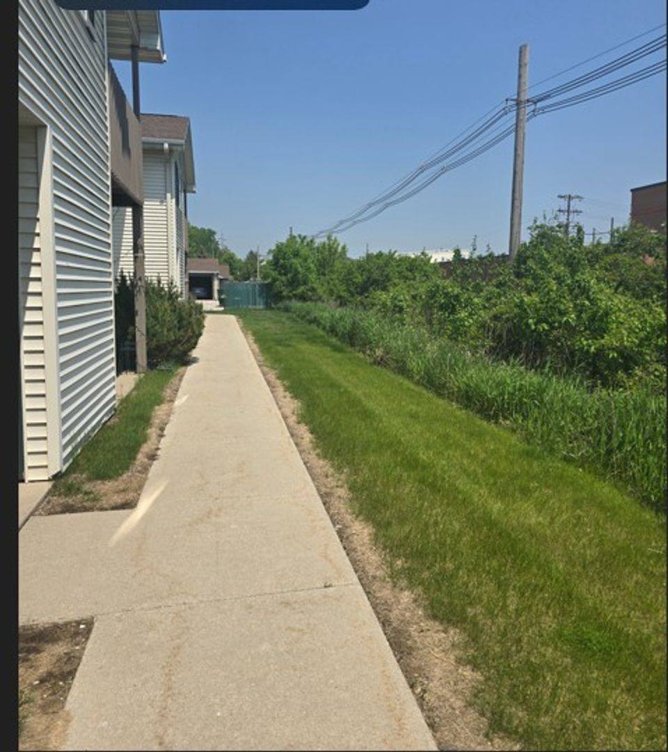 Apartment for rent at 225 S River Blvd, Plymouth, WI 53073