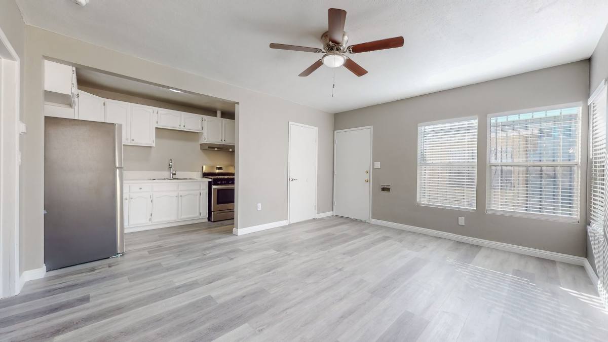 Apartment for rent at 1000-1006A N Sloan Ave, Compton, CA 90221
