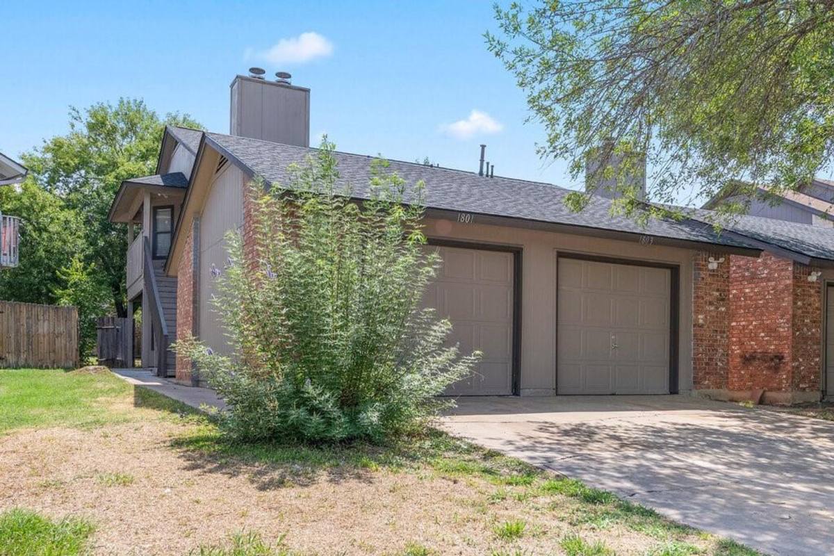 Apartment for rent at 1801 1807 Rawhide Dr, Round Rock, TX 78681