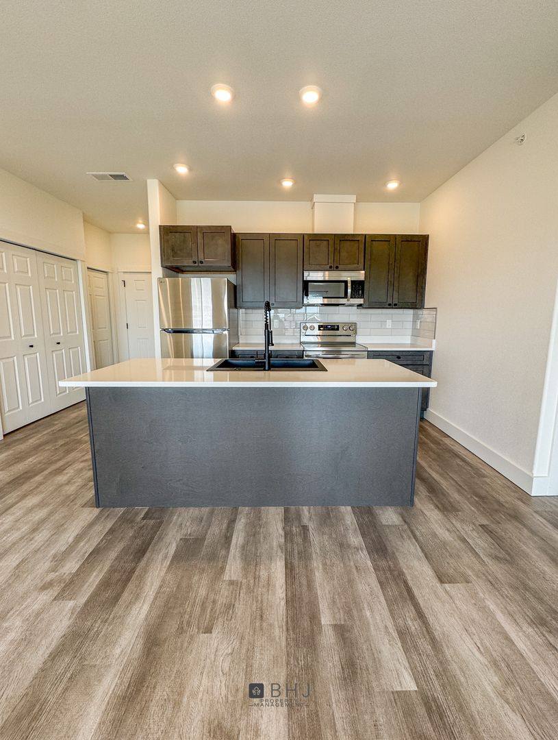 Apartment for rent at 981 Covey Run Rd, Sheridan, WY 82801