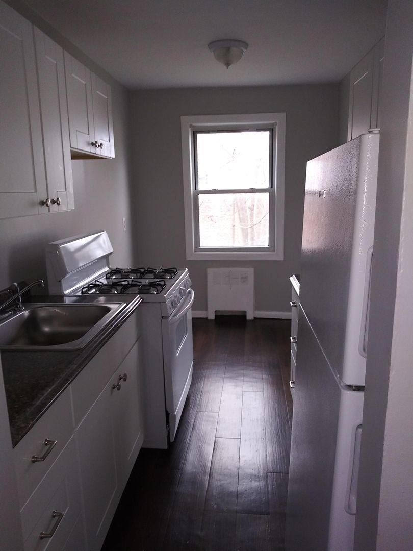 Apartment for rent at 2 Soundview Ave, West Harrison, NY 10604