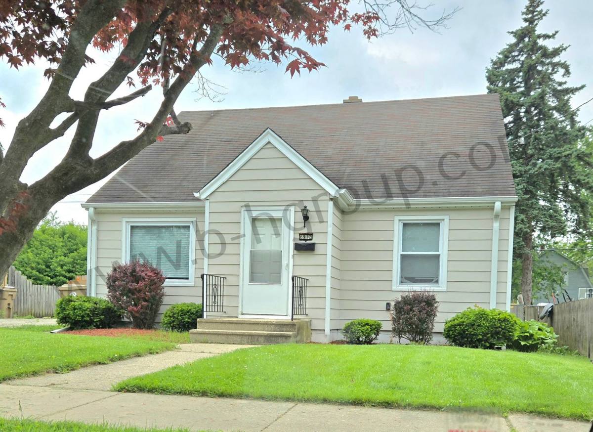 House for rent at 6912 26th Ave, Kenosha, WI 53143