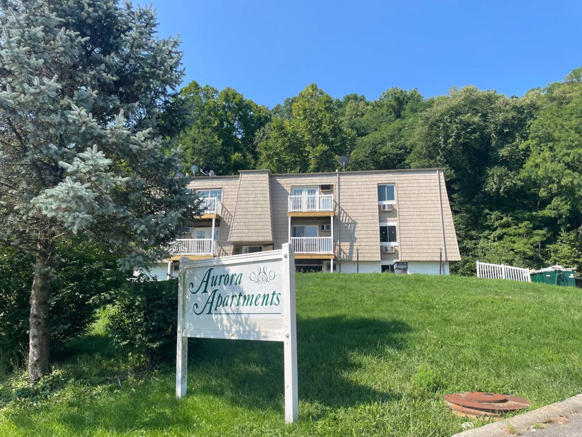 Apartment for rent at 106 108 109 111 Dewer St, Aurora, IN 47001