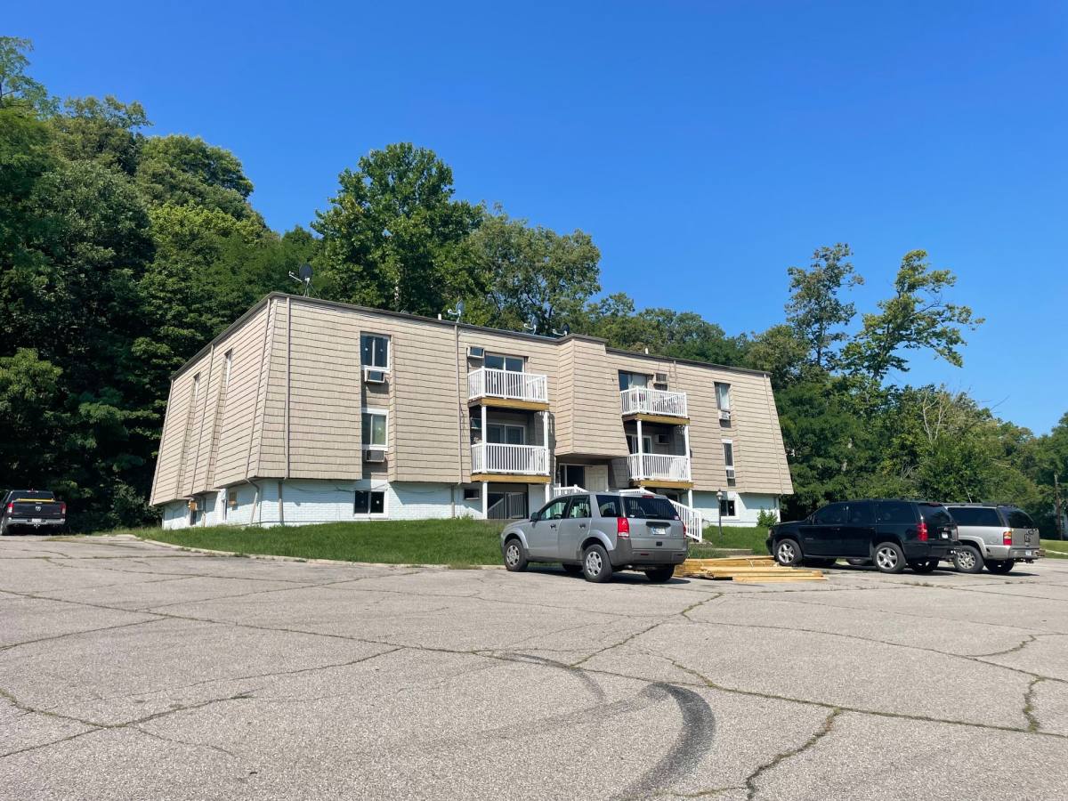 Apartment for rent at 106 108 109 111 Dewer St, Aurora, IN 47001