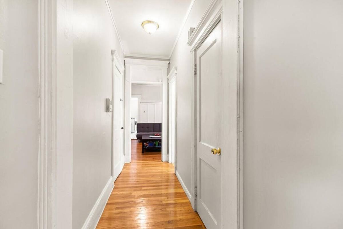 Apartment for rent at 28 Glenville #8, Allston, MA 02134