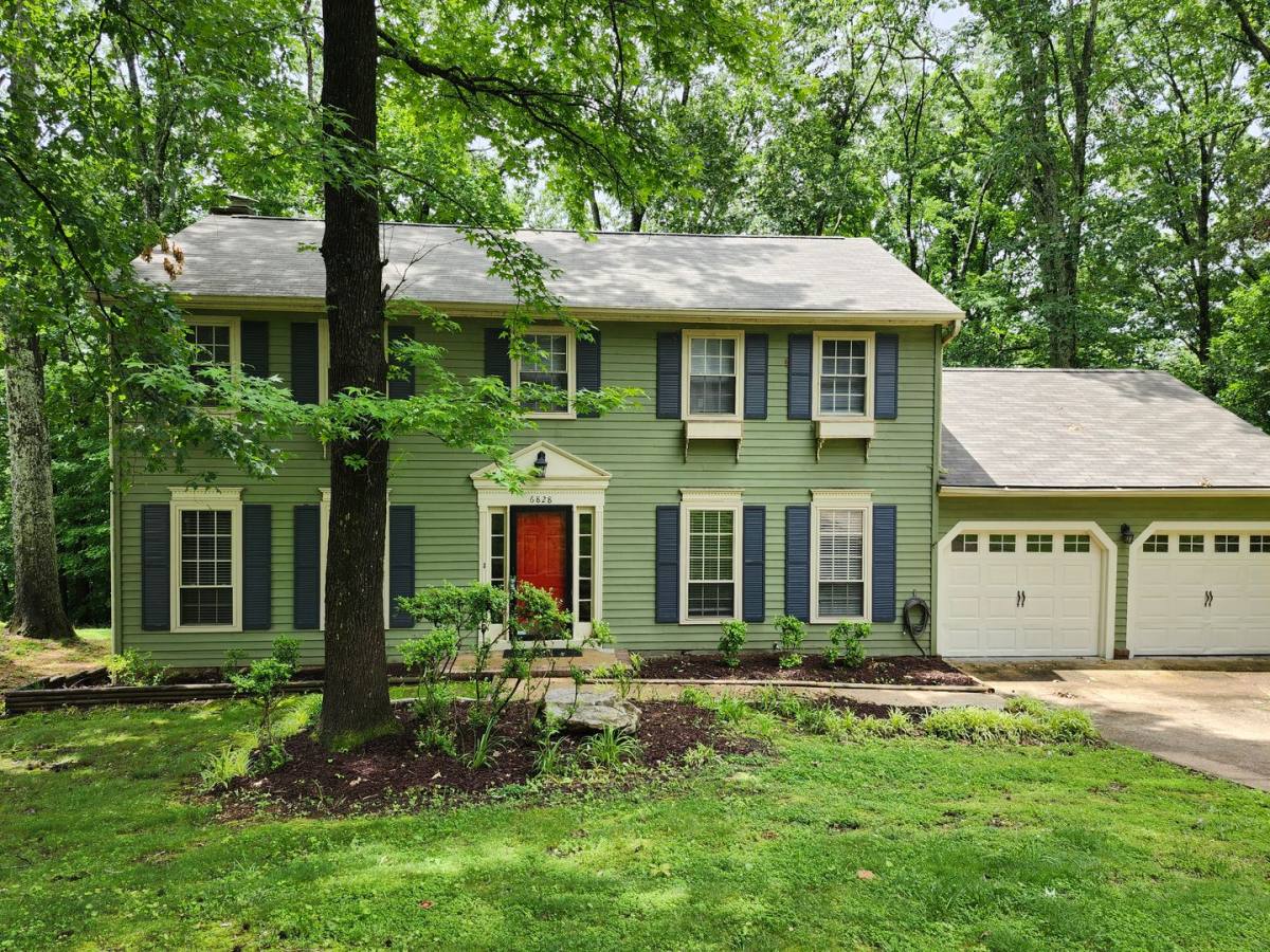 House for rent at 6828 Hampton Wood Circle, Hixson, TN 37343