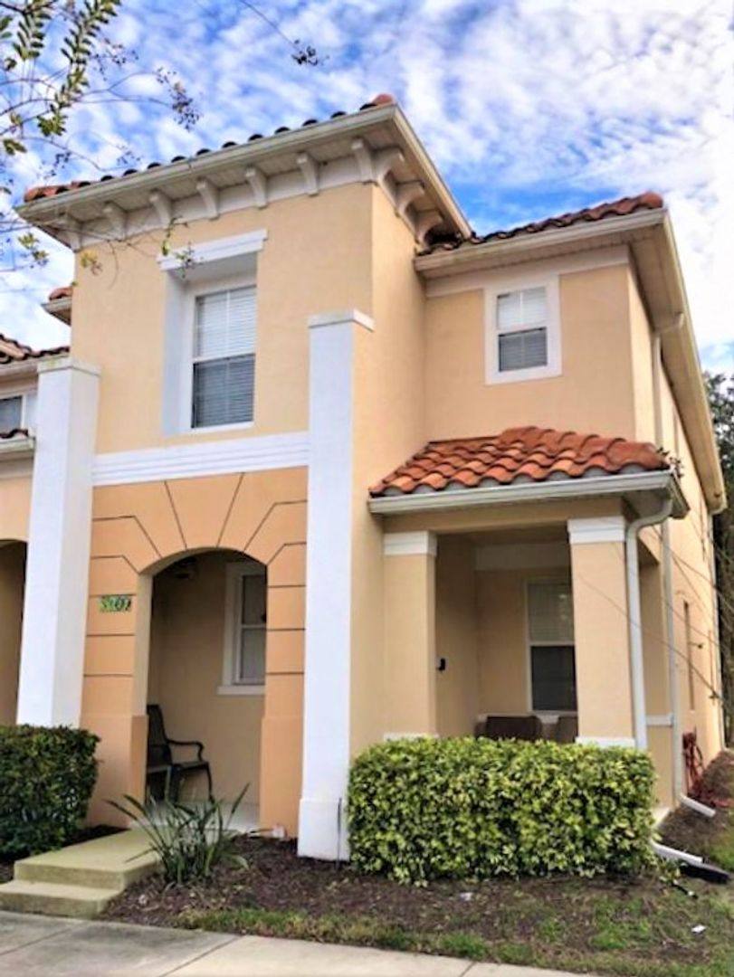 Townhouse for rent at 5160 Regatta Dr, Kissimmee, FL 34746