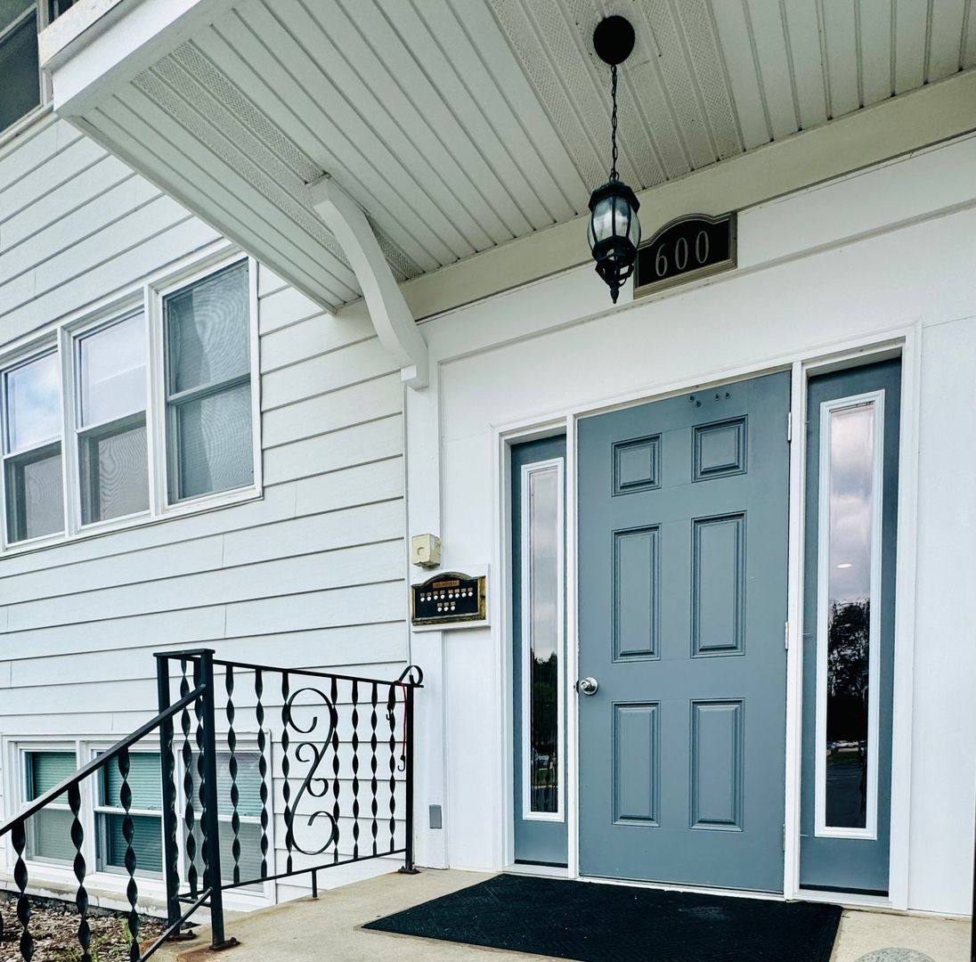 Apartment for rent at 700 Whitman St, Belvidere, IL 61008