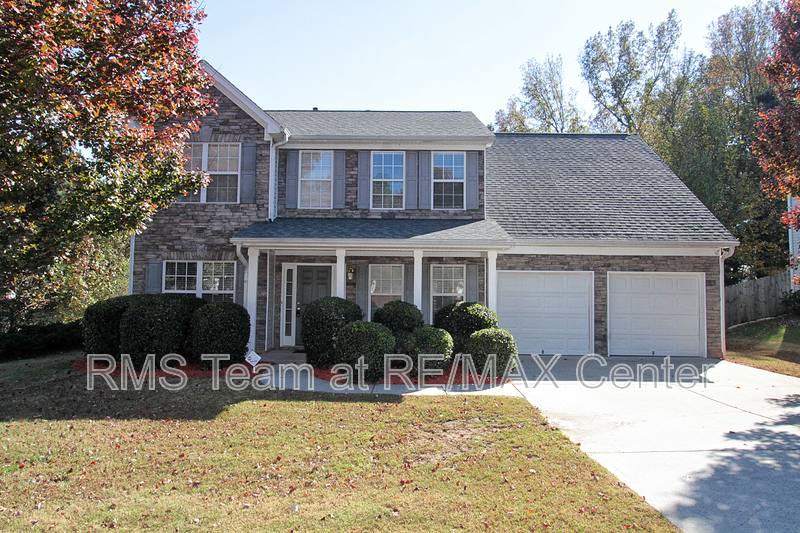 House for rent at 3508 Hill Pond Dr, Buford, GA 30519