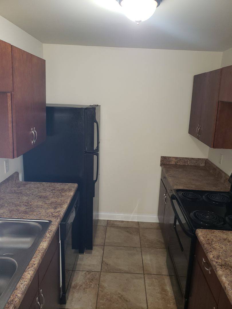 Apartment for rent at 845 W Madison St, Franklin, KY 42134