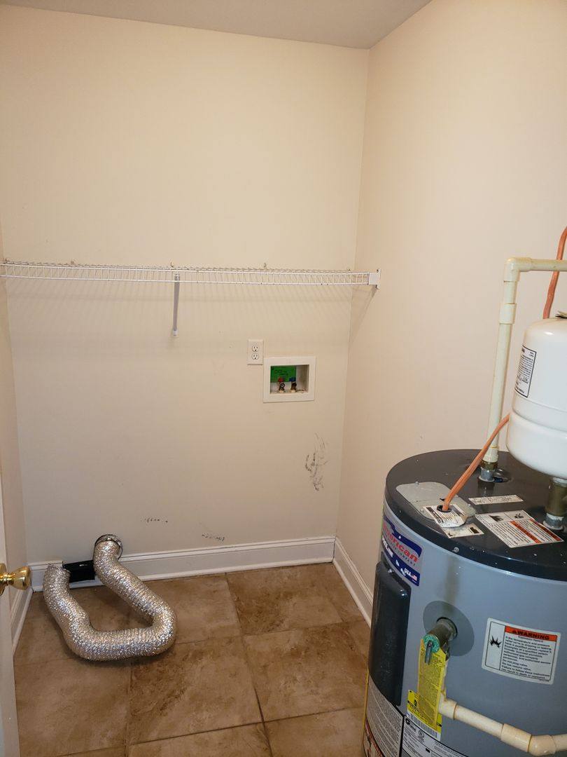 Apartment for rent at 845 W Madison St, Franklin, KY 42134