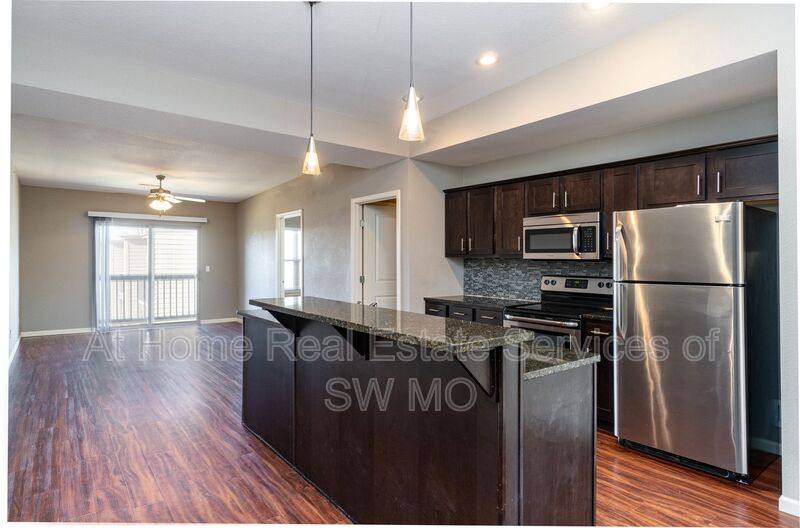 Apartment for rent at 1200 W Walnut #A104, Springfield, MO 65806