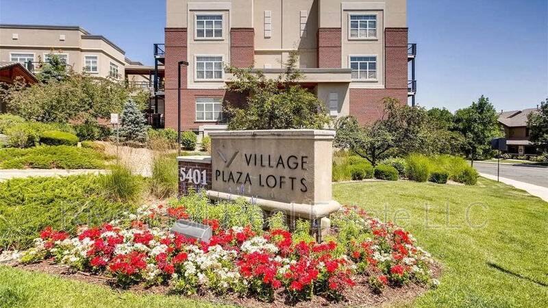 Townhouse for rent at 5401 S Park Terrace #A108, Englewood, CO 80111
