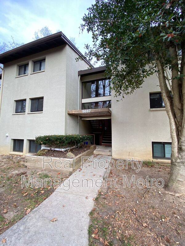 Apartment for rent at 5657 Harpers Farm Rd #C, Columbia, MD 21044