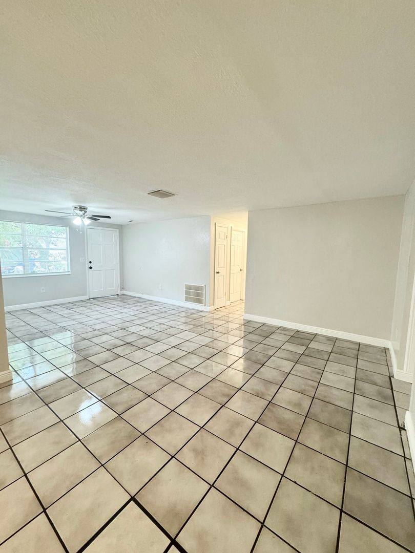 House for rent at 3524 Hoover Dr, Holiday, FL 34691