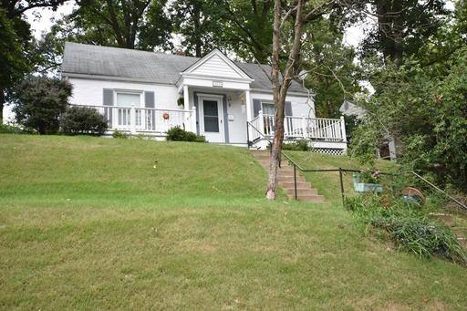 House for rent at 10626 S Dunmoor Dr, Silver Spring, MD 20901