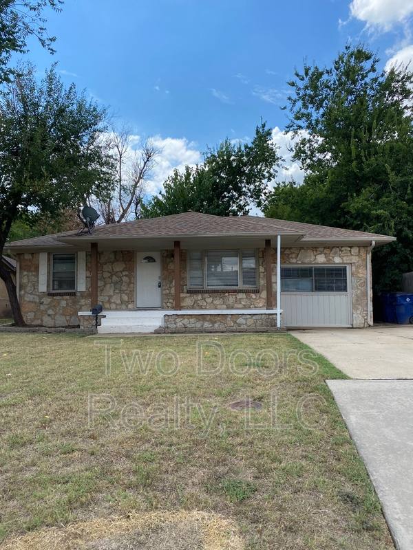 House for rent at 2264 Downing St, Oklahoma City, OK 73120