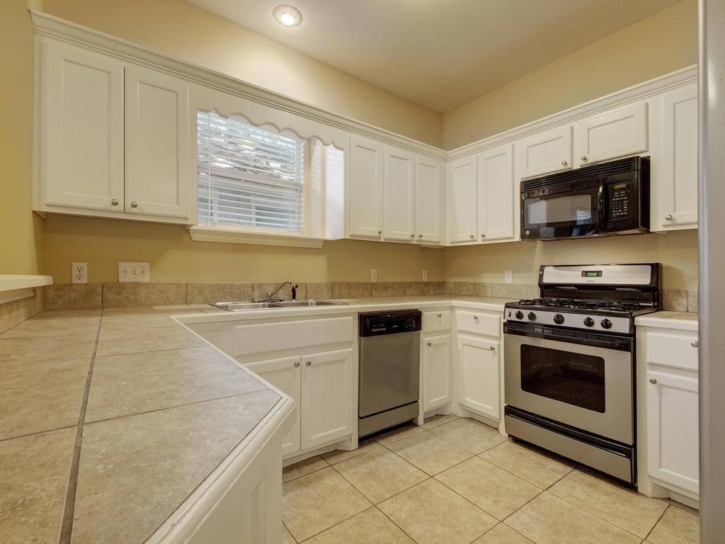 Apartment for rent at 2906 Pearl St, Austin, TX 78705