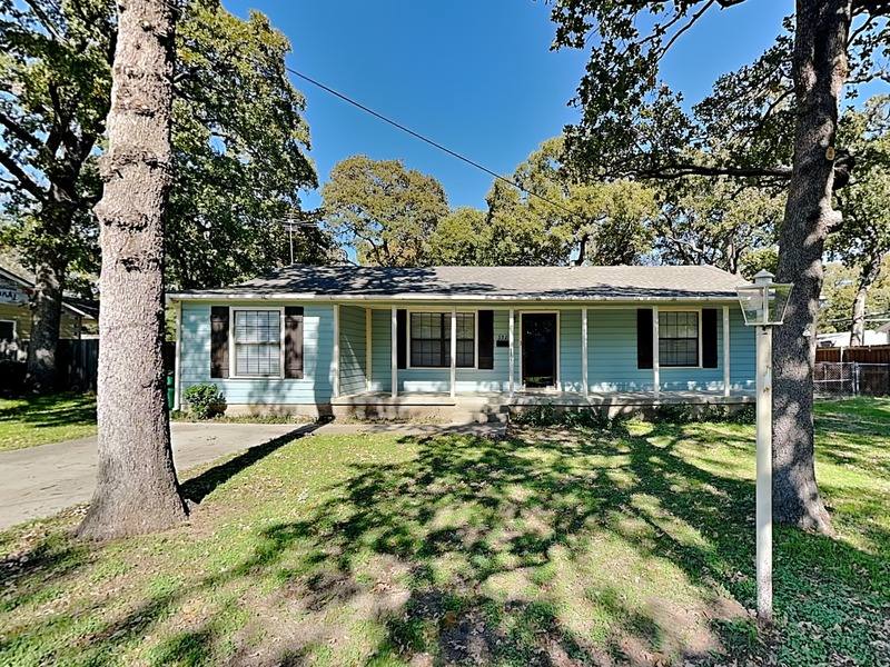 House for rent at 3925 Rusty Dell St, Fort Worth, TX 76111
