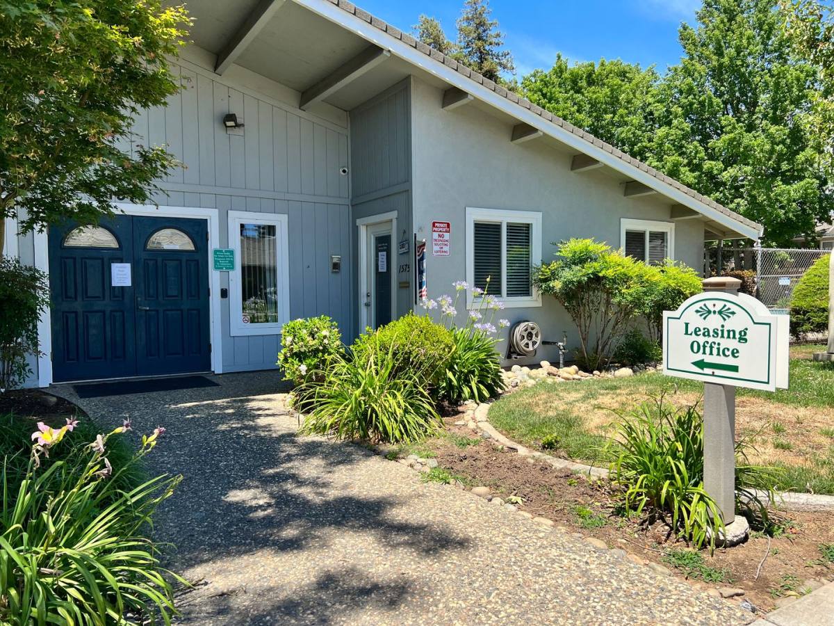 Apartment for rent at 1575 Heather Dr, Yuba City, CA 95993