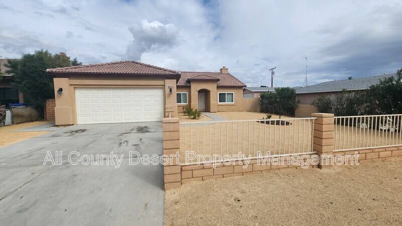 House for rent at 13700 La Mesa Dr, Desert Hot Springs, CA 92240