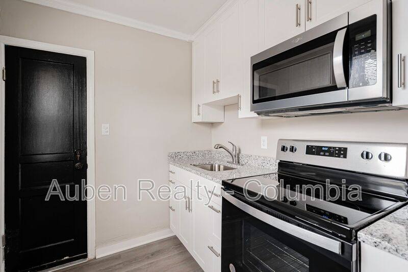 Apartment for rent at 1226 Gregg St, Columbia, SC 29201
